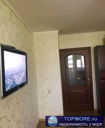 СОБСТВЕННИК По адресу г. Севастополь проспект Октябрьской революции (ПОР) 37Квартира чистая , светлая , есть всё... - 1