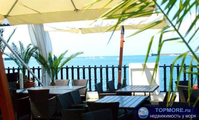 Видовая студия площадью 40 кв.м. расположена в новом доме в центре Севастополя на улице Сенявина. Квартира находится...