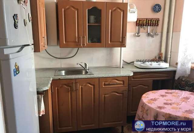 Сдам двухкомнатную квартиру на длительный срок в центре города на Большой Морской.Квартира в хорошем состоянии,... - 1