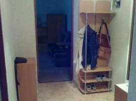 Сдам на длительный срок двухкомнатную квартиру с мебелью и техникой...