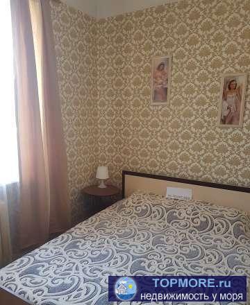 Своя,очень тихий район, самый центр города. В трех минутах остановка общественного транспорта 'Дом офицеров флота'...