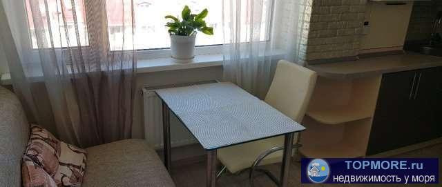 Сдам свою 1-но комнатную квартиру с видом на море в деловом р-не 5 мин. пешком до Муссона и Новуса на длительный... - 2