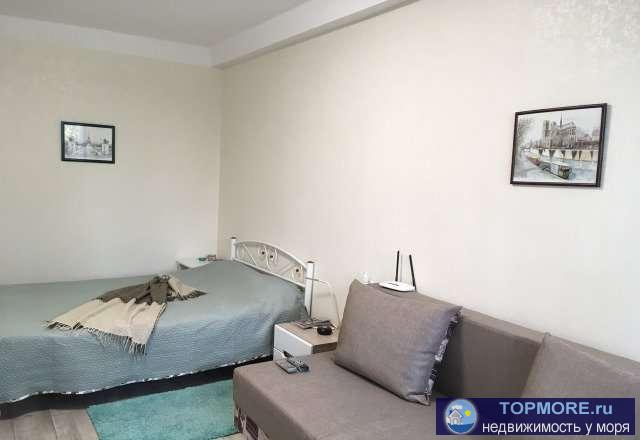 От собственника, сдаётся посуточно, от 3 суток. До мая 1000 в сутки.С мая по октябрь 1500 в сутки.до моря 5 мин...