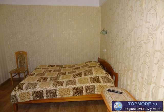 ПОСУТОЧНО и ПОЧАСОВО!! Сдается отличная однокомнатная квартира от ОДНИХ СУТОК! В квартире новая двухспальная кровать... - 1