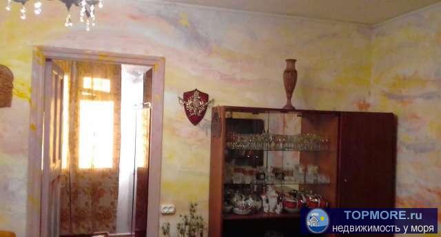 Сдается 2-комнатная квартира на ул Ивана Голубца, 40 с авторской художественной отделкой всей квартиры, застекленным... - 2