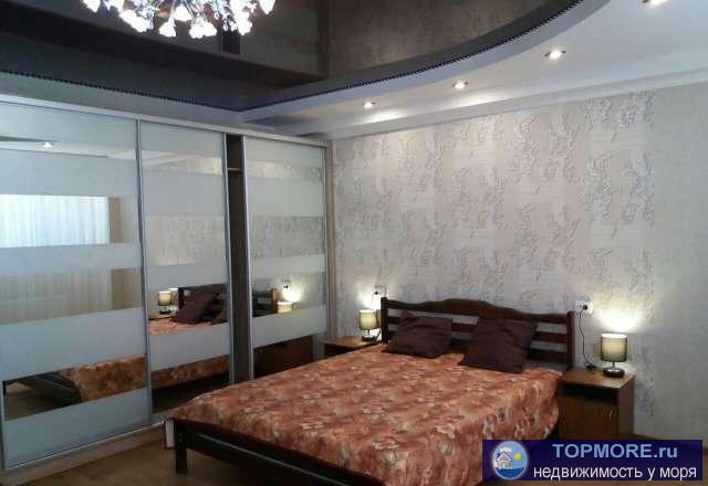 СДАМ ПОСУТОЧНО,ПОМЕСЯЧНО СВОЮ 1 КОМ.КВ.,В пешей доступности,2 пляжа Адмиральская лагуна и ОМЕГА. Улица Челнокова...