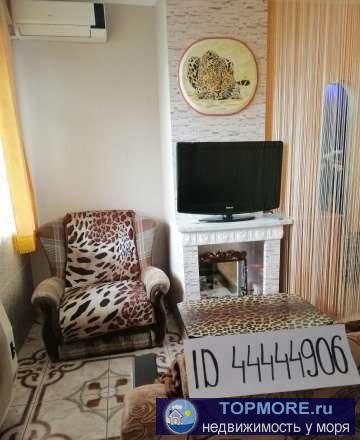 Домик с камином. Для комфортабельного отдыха предлагаю свою однокомнатную квартиру со всеми удобствами в районе... - 2