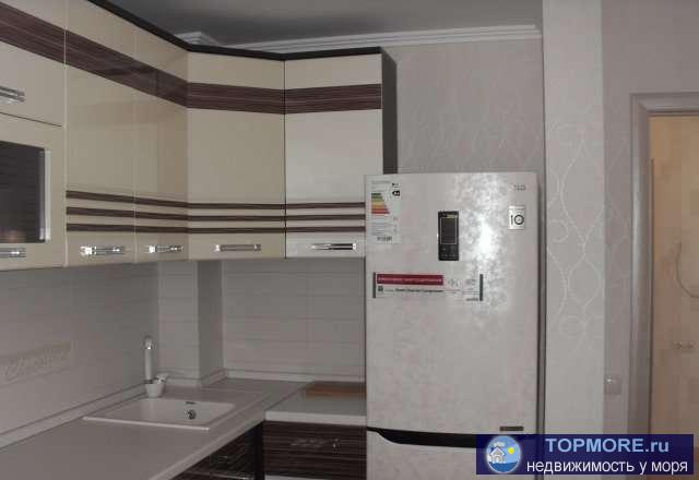 Квартира с видом на парк Победы и море ,расположена в удобном районе с развитой инфраструктурой ( магазины , аптеки,... - 2