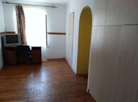 Сдам часть дома в центре города в частном секторе все...