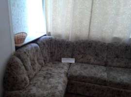 Квартира на 1 этаже.диван двух спальный и полуторка. До моря 5-7...