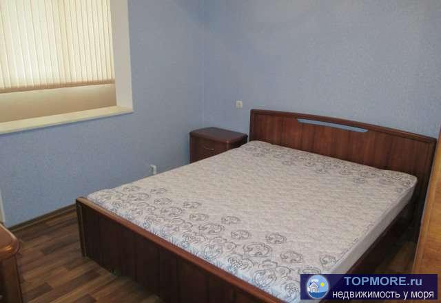 Сдам семье 3-х комнатную квартиру длительно на ул. Колобова ,19. Квартира в хорошем состоянии. Комнаты обставлены... - 2