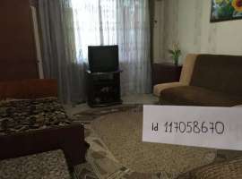 Сдается 1-комнатная квартира посуточно, ул Хрусталева (напротив...