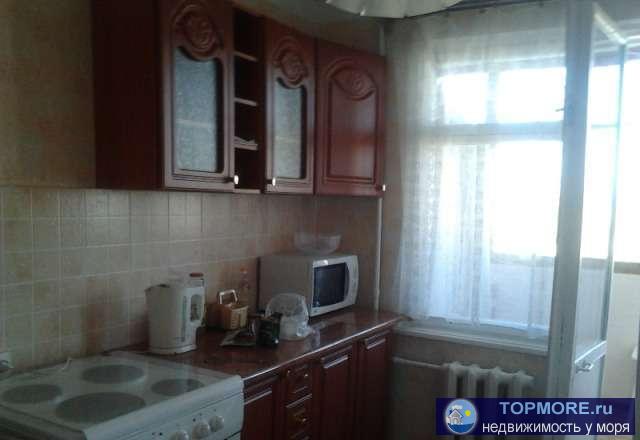 Сдается 2х-комнатная квартира со всеми удобствами на Северной стороне на 7 этаже 12-этажного дома. Комнаты... - 1