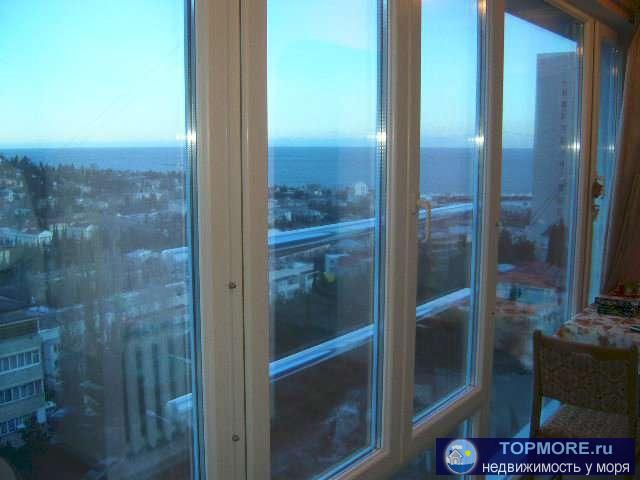 Сдается однокомнатная квартира в центре Ялты. Квартира расположена на пятом этаже пятиэтажного дома, общая площадь —...