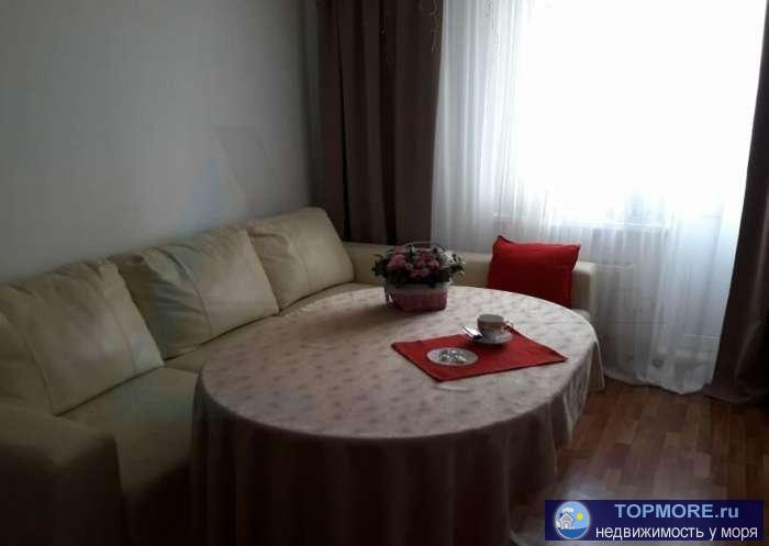 Номер объекта: 37265 Продам 3-к квартиру 80м ул.Карякина 17 Краснодар. 3 застекленных балкона, большая кухня 19м.... - 1