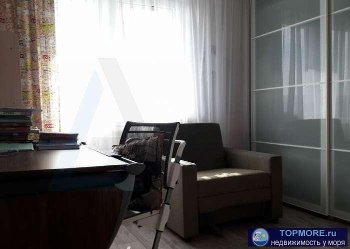 Номер объекта: 37265 Продам 3-к квартиру 80м ул.Карякина 17 Краснодар. 3 застекленных балкона, большая кухня 19м.... - 2