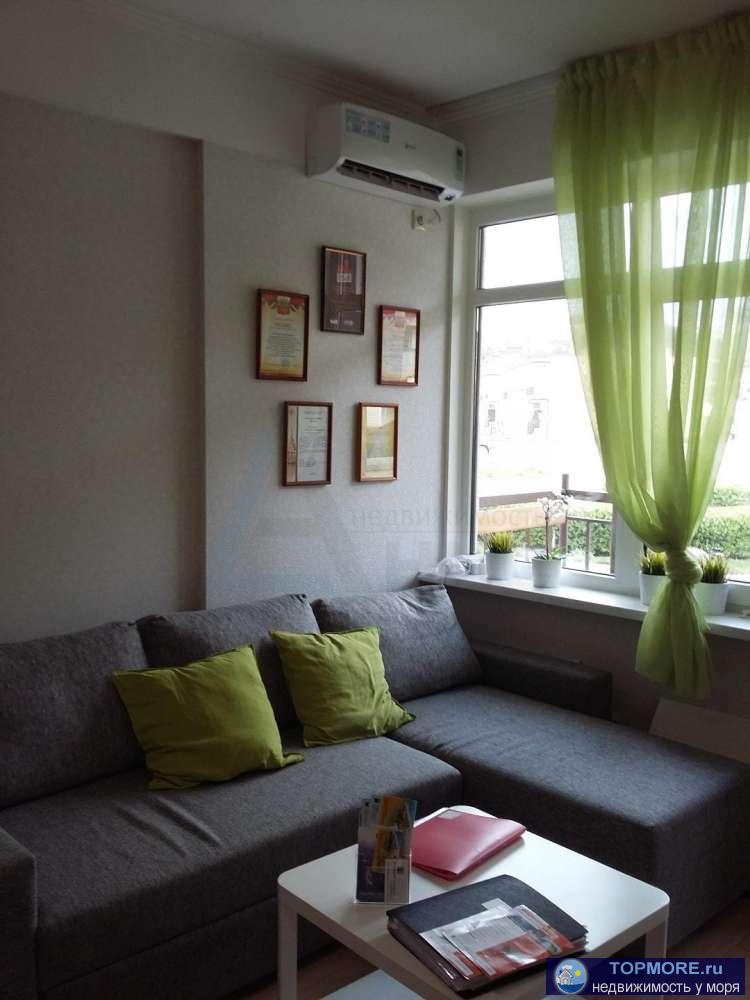 Номер объекта: 37235 Продается таунхаус 47 м2 в п. Головинка Лазаревского района в ЖК Тюльпановка. Дом трехуровневый.... - 2