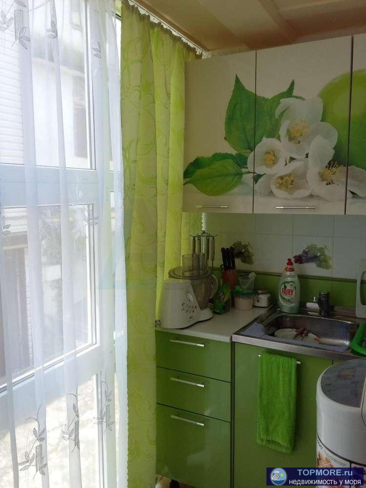 Номер объекта: 37328 Продается коттедж 100 м2 в п. Лазаревское в 4-ом гаражном кооперативе. Коттедж пятиуровневый с...