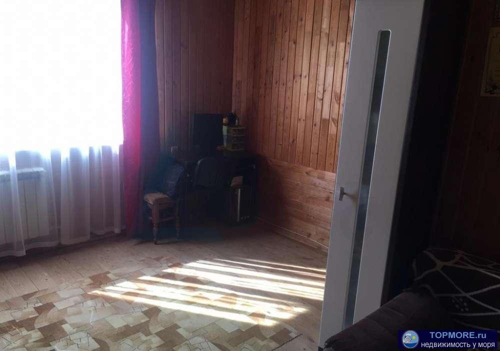 Номер объекта: 37350 Продается жилой гараж,  находится в посёлке Лазаревском Ул Изумрудная 4 гаражный кооператив.... - 1