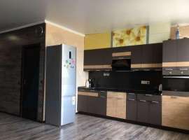 Номер объекта: 37387 Продам 4-к квартирупо ул. Прокофьева. Огромная...