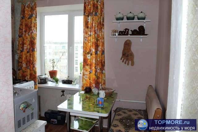 г Феодосия, Керченское шоссе, 2 ком квартира, 49 кв м Продается 2 комнатная квартира на 5 этаже со свежим ремонтом,... - 2