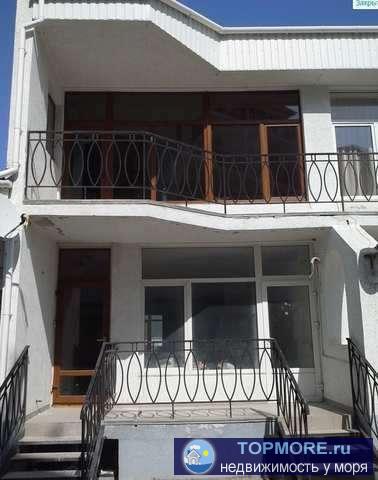 Апартаменты 79,9 кв м в Коктебеле в коттеджном посёлке Дим-2 на 2 эт 2-х этажного коттеджа. Благоустроенная,...