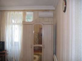 Сталинский кирпичный дом, 3 этаж, рядом Морской сад, платановая...