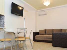 К 2-х комнатной квартире была сделана пристройка, общий тамбур, два...