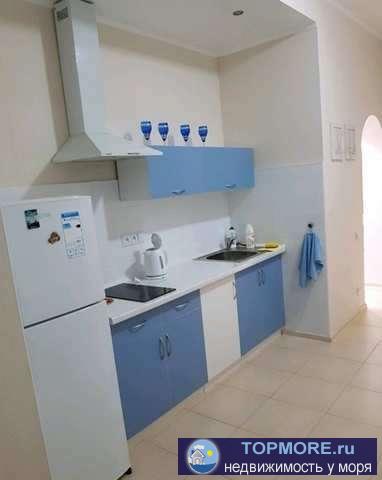 Продается просторная, благоустроенная 1 ком квартира на берегу моря, лучший пляж города. Отличный ремонт; большая,...