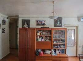 Продается квартира , 2эт/4эт, расположенная в самом центре города,...