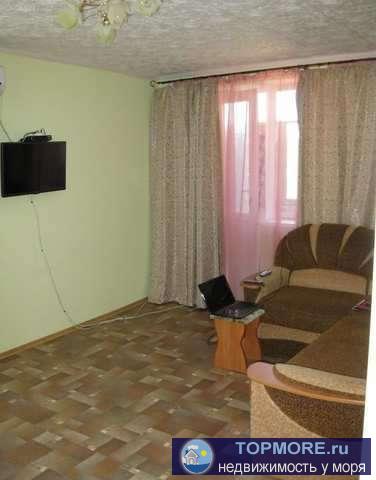 Продается 1-ком. квартира 41 кв.м. в пгт Первомайское, ул. Садовая. Кухня и санузел в кафеле. Окна металлопластик....