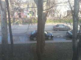 Продается двухкомнатная квартира в г. Феодосия по улице Советская....