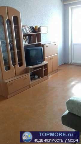 Продается 2-ком квартира 41,4 кв м в пгт. Орджоникидзе по улице Ленина. Квартира находится в центре поселка в 200...