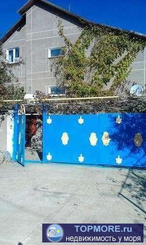 пгт Береговое, ул. Грина, Продажа 3-х эт. дом, 262 кв.м.+ участок 7 соток.Дом тёплый из ракушечняка,построен в 1993...