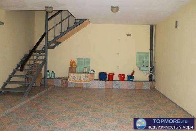 г Феодосия, ул Черноморская набережная.Продажа, дом 500кв.м.Дом 4 этажный,4 гаража.Дом введен в эксплуатацию, с... - 2