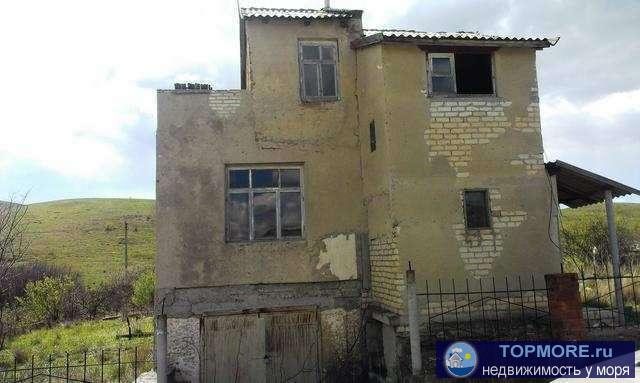 пгт Коктебель, Кипарис СОТ. Продажа, 2-х этажный дом, участок 5 соток.В доме 3 комнаты.На участок госакт. 17000,00 дол.