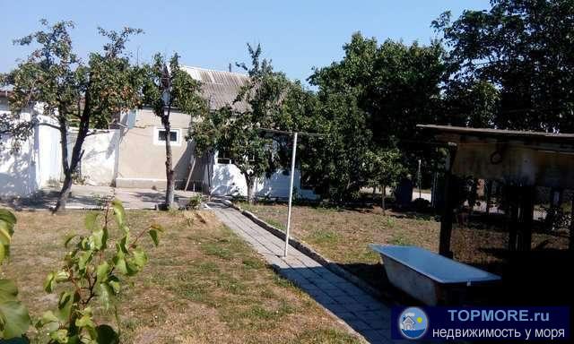 Продается в г. Старый Крым по ул. Чапаева, 4 ком. дом в горно -лесном р-не Крыма. В доме свет, вода, газ, с/у...