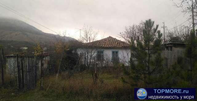 Продается требующий ремонта дом 60 кв м. участок 16 соток в пгт Коктебель, Феодосийского городского округа, ул....