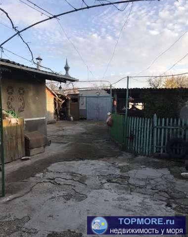 Продается дом 98  кв м,с участком 7 соток. По адресу пгт Кировское, Кировского р-н, по ул. Горького, в хорошем... - 2