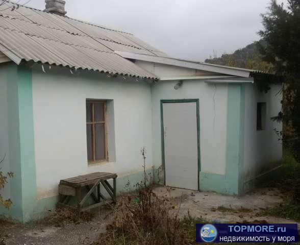 Продается дом старой постройки из бута 57 кв м, участок 8 соток в с. Приветное, Алуштинский городской округ, ул.... - 2
