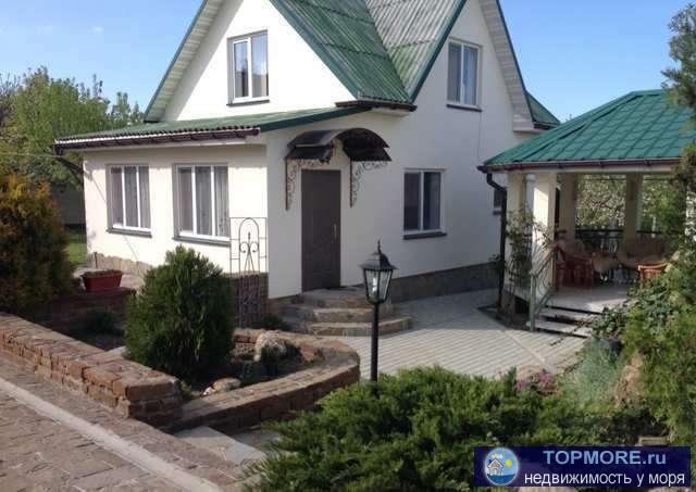 Продается дом 200 кв.м., участок 15 соток по адресу  г. Старый Крым, Кировский район, ул. Стамова.Газ, 3-х фазное...