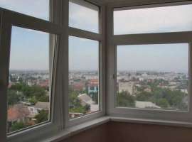 Продается 3 комнатная квартира в новостройке 2 балкона, в каждой...