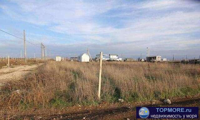 Продается земельный участок 8 соток в пгт Приморский, ул. Садовая, СПК Садко. Электричество и вода подведены к...