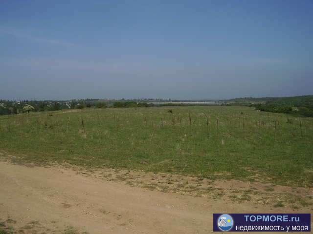 Продается участок в городе Старый Крым, площадь 100 соток, с/х назначения, ровное плато, рядом Старокрымское...