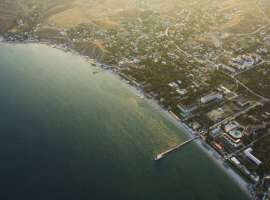 Продается земельный участок 2 сотки в пгт Коктебель, ИЖС. 100 м до...