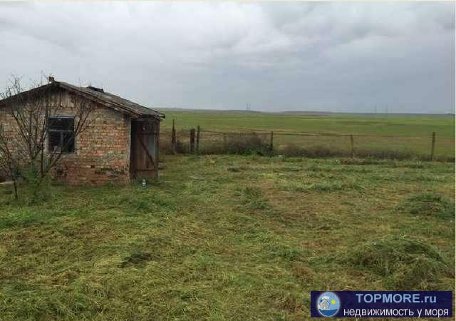 Участок в районе Очистные, ровный, правильной формы. Коммуникации проходят вдоль границы. На участке неблоьшой... - 2