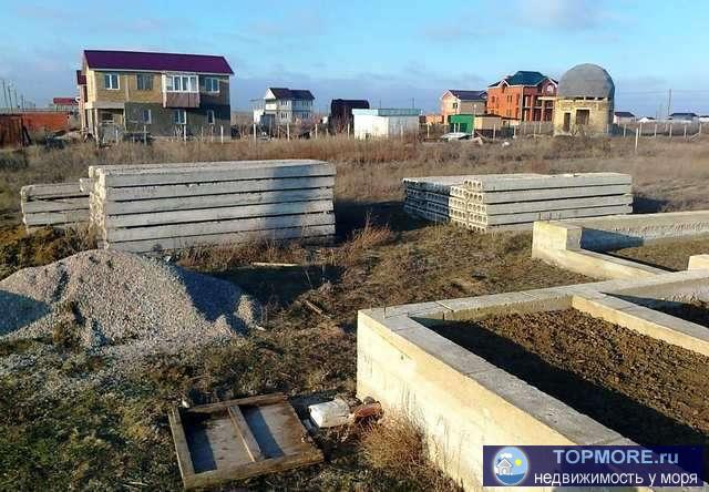 Продается участок в с/т Садко, На участке 13,6*12. Вода и светр на участке.