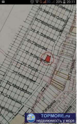Земельный участок под постройку дома.10 минут до моря песчаный пляж, магазины и рынок в пяти минутах ходьбы. 