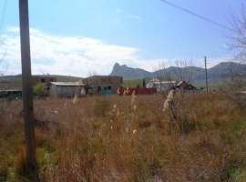 Продается ровный участок, свет, вода у соседей, до центра поселка 1...