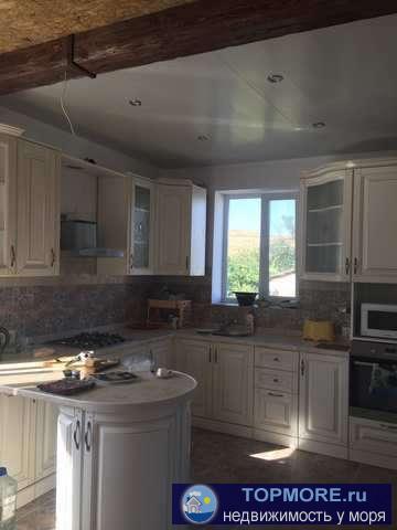 Продается садовый дом 200 кв.м., 10 соток в пгт. Орджоникидзе, СПК Рассвет-2, ул. Солнечная. В доме свет, вода,...